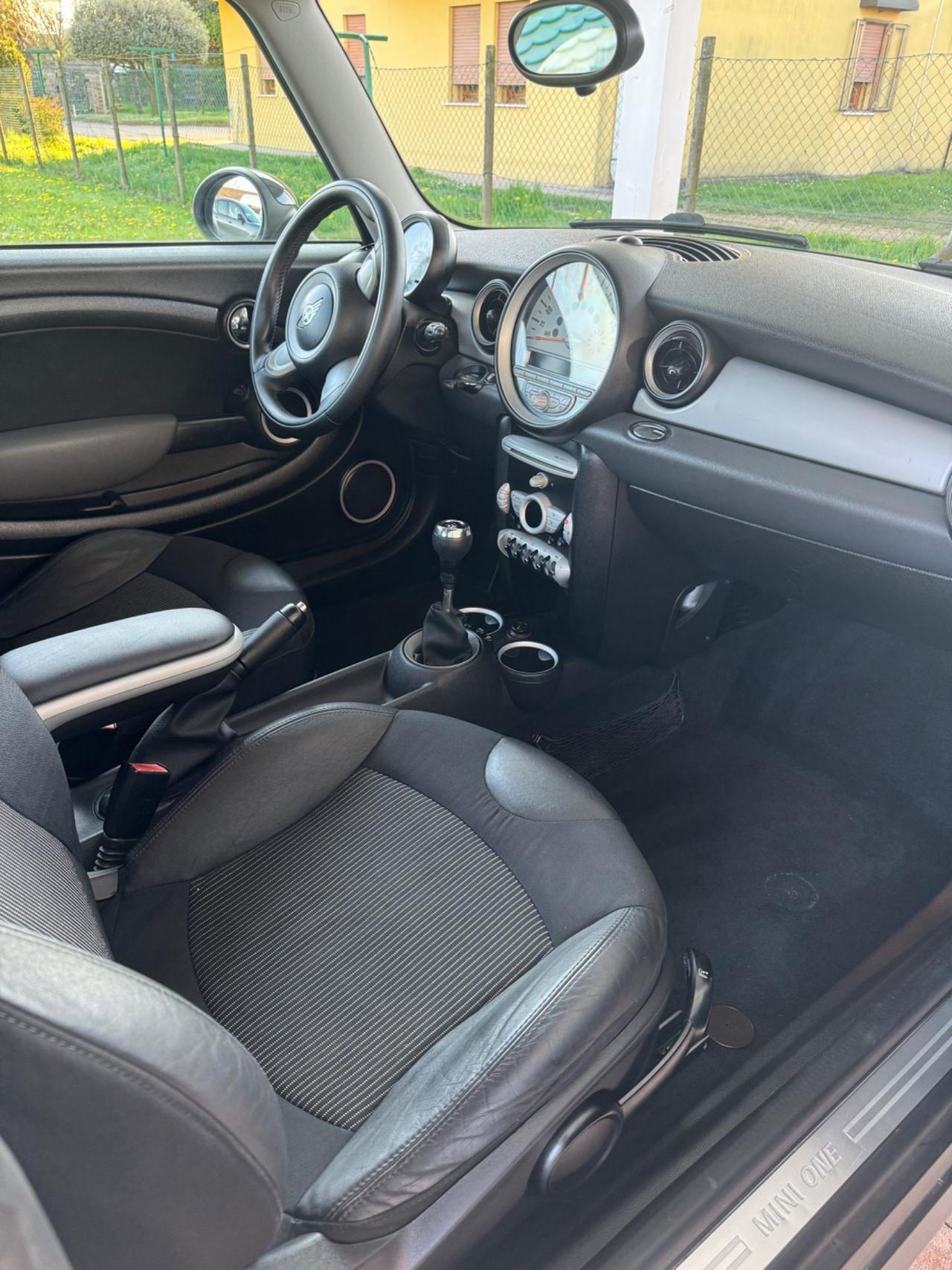 Mini 1.4 One GARANZIA