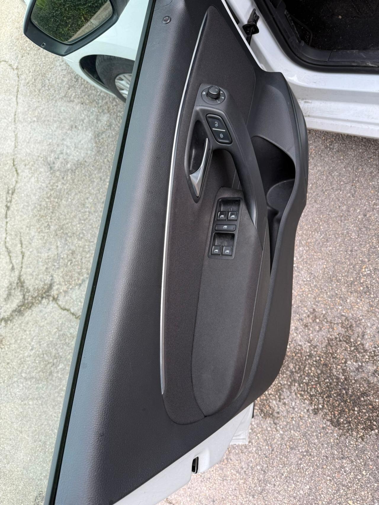 VOLKSWAGEN POLO 1,4 TDI 75 CV COMFORTLINE 5P