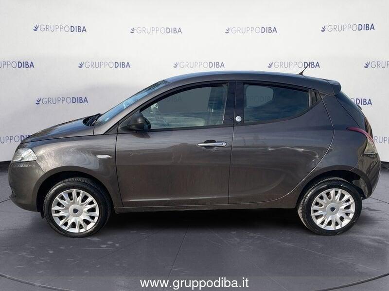 Lancia Ypsilon III 2011 Benzina 0.9 t.air Silver ecochic metano 80cv