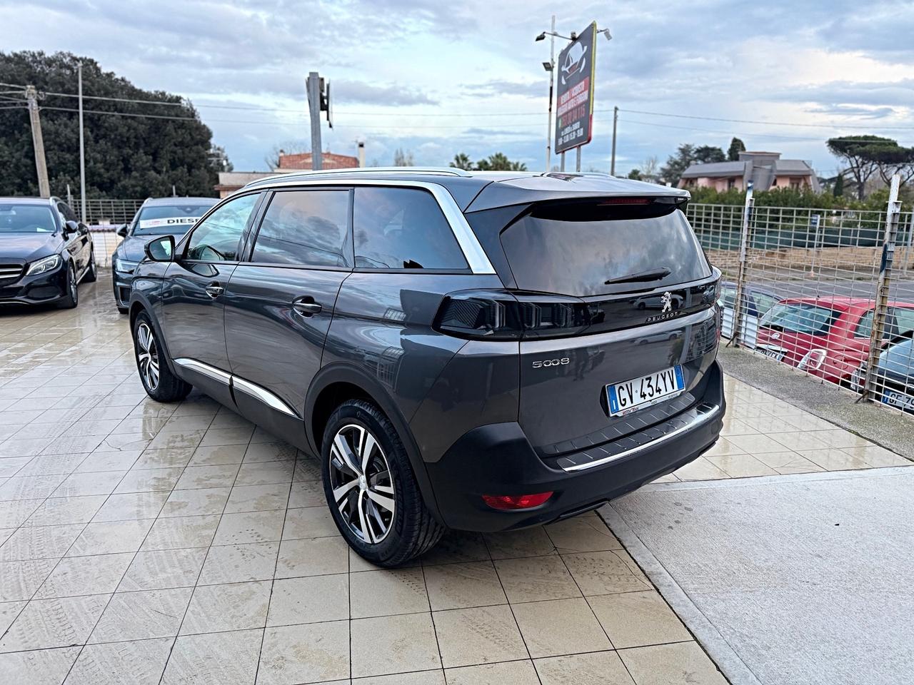 Peugeot 5008 BlueHDi 130 S&S EAT8 Active Pack