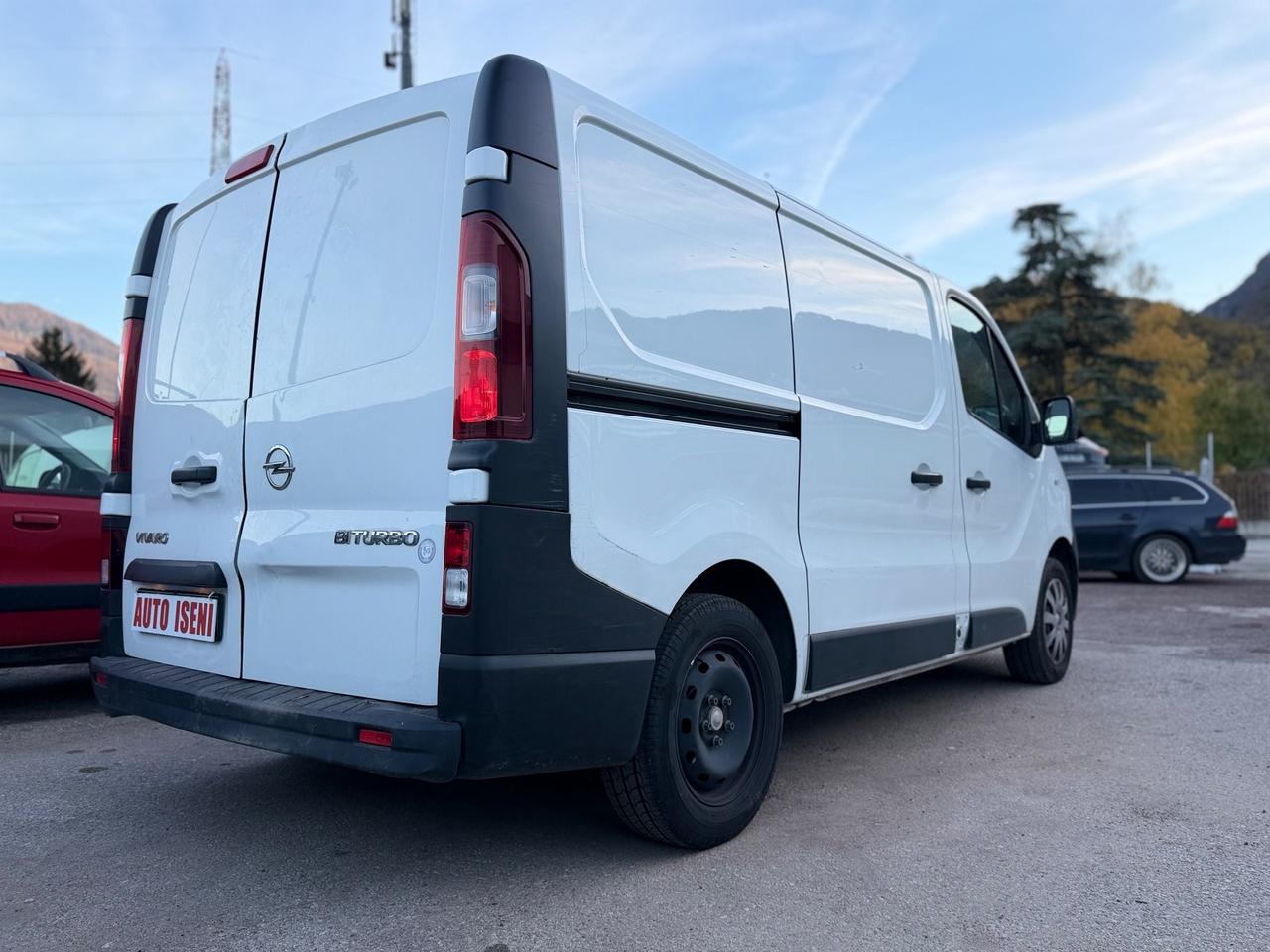 OPEL VIVARO 1.5 DCI
