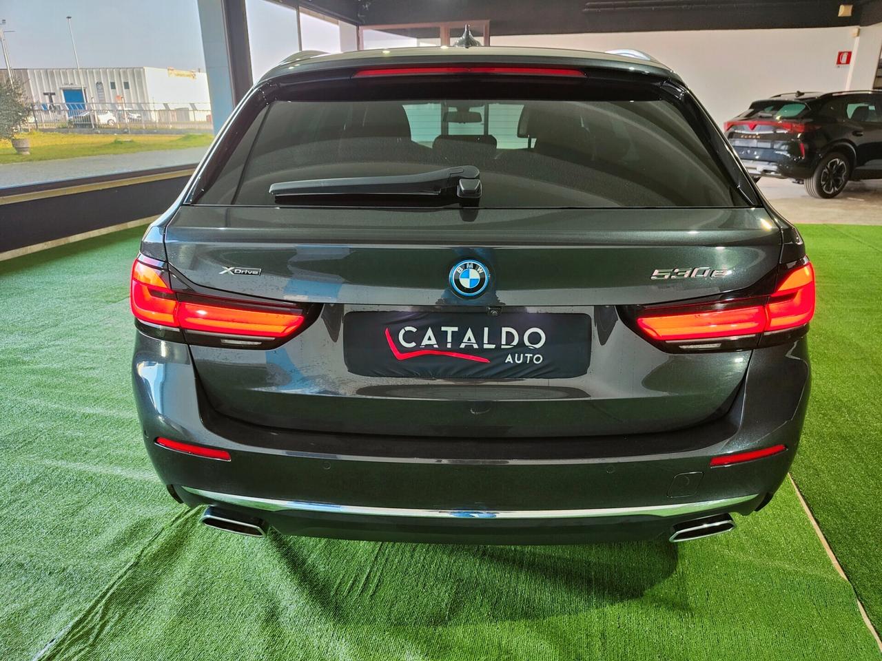 Bmw 530e xDrive Touring Luxury Line