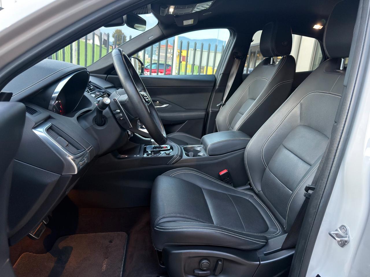 Jaguar E-Pace 1.5 I3 160 CV Auto R-Dynamic S