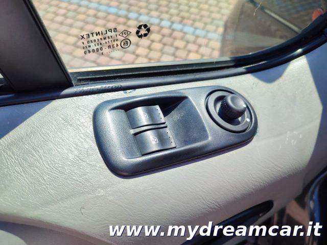 OPEL Vivaro 2.0 CDTI 120CV PC-TN Combi 9 posti