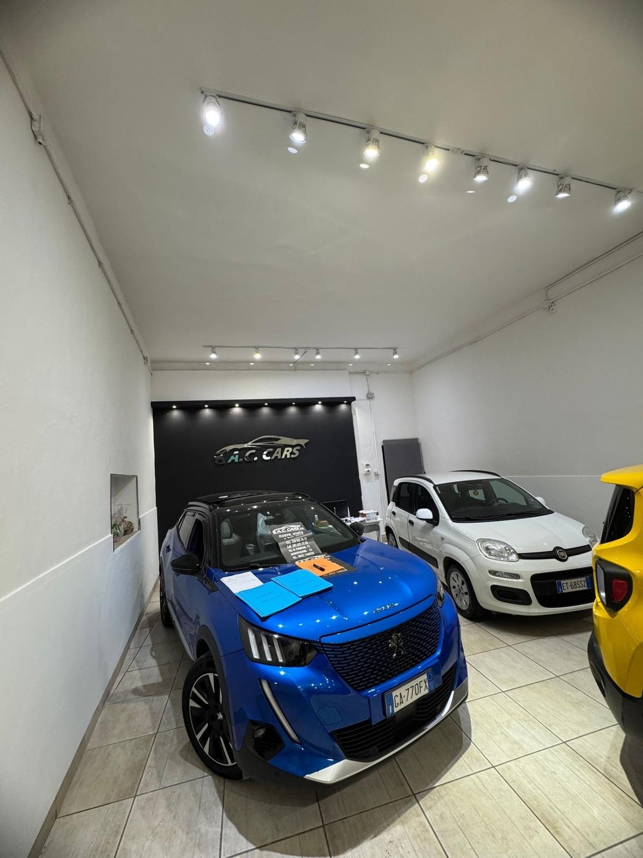 PEUGEOT 2008 GT LINE TETTO APRIBILE