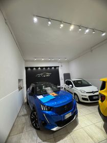 PEUGEOT 2008 GT LINE TETTO APRIBILE