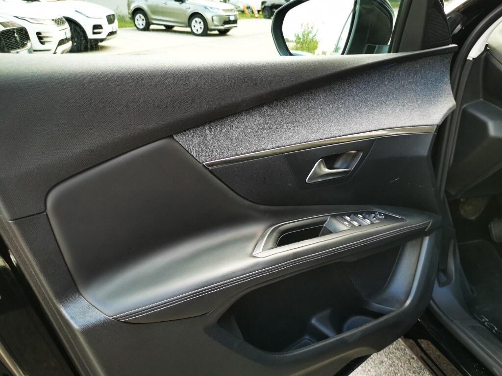 PEUGEOT 3008 2ª serie 3008 BlueHDi 130 S&S EAT...