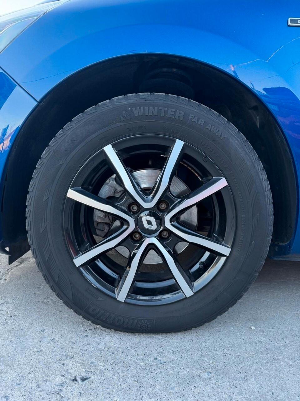 Renault Clio 1.2 75 CV 5 porte Duel