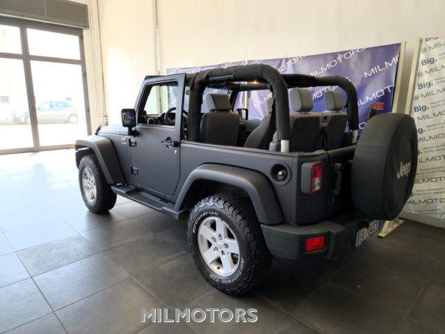 JEEP Wrangler 2.8 CRD DPF Sahara Auto