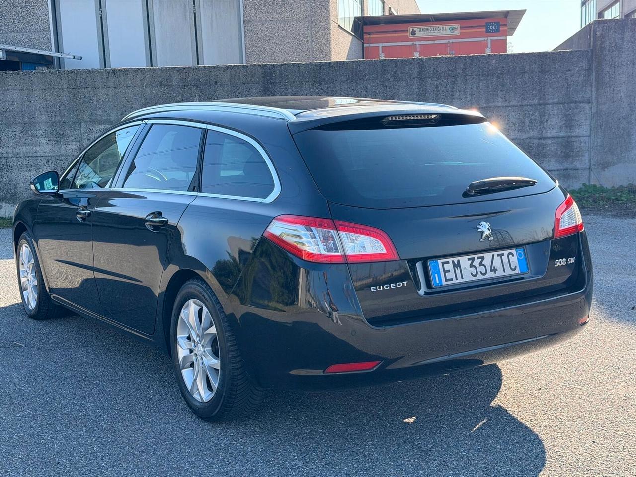 Peugeot 508 1.6 e-HDi 115CV cambio robotizzato S&S SW Ciel Allure