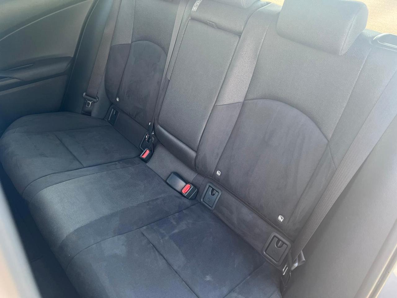 Lexus UX Hybrid 4WD Executive