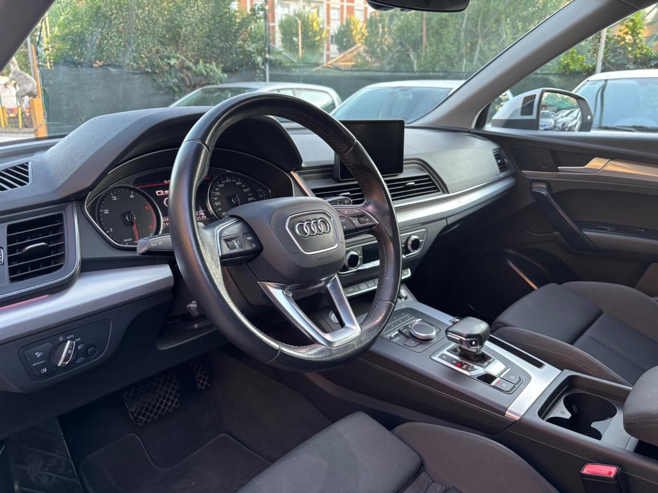 Audi Q5 2.0 TDI quattro S tronic S line plus