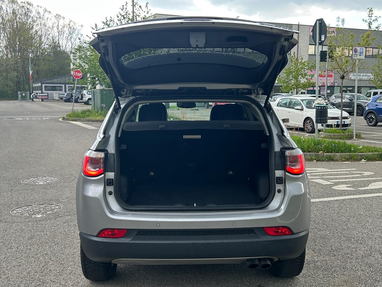 Jeep Compass LIMITED KM 60.000 – Navi – Sensori – Perfetta!