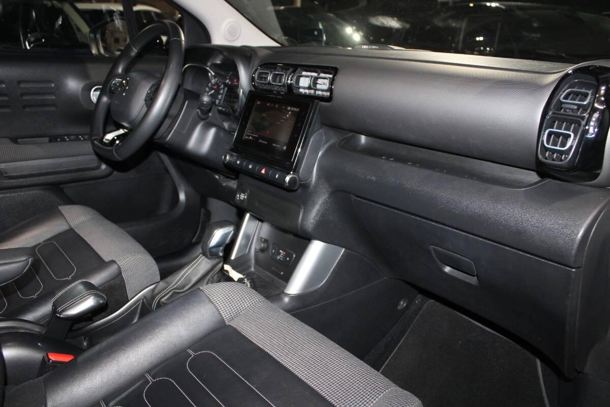 Citroen C3 Aircross 1.2 puretech Shine s&s 110cv eat6 Con NAVIGATORE