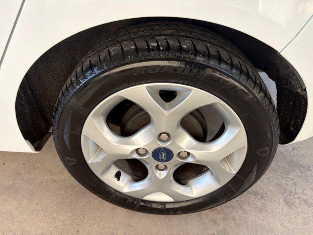 FORD Fiesta 1.4 5 porte Bz.- GPL Titanium OK NEOPAETNTATI