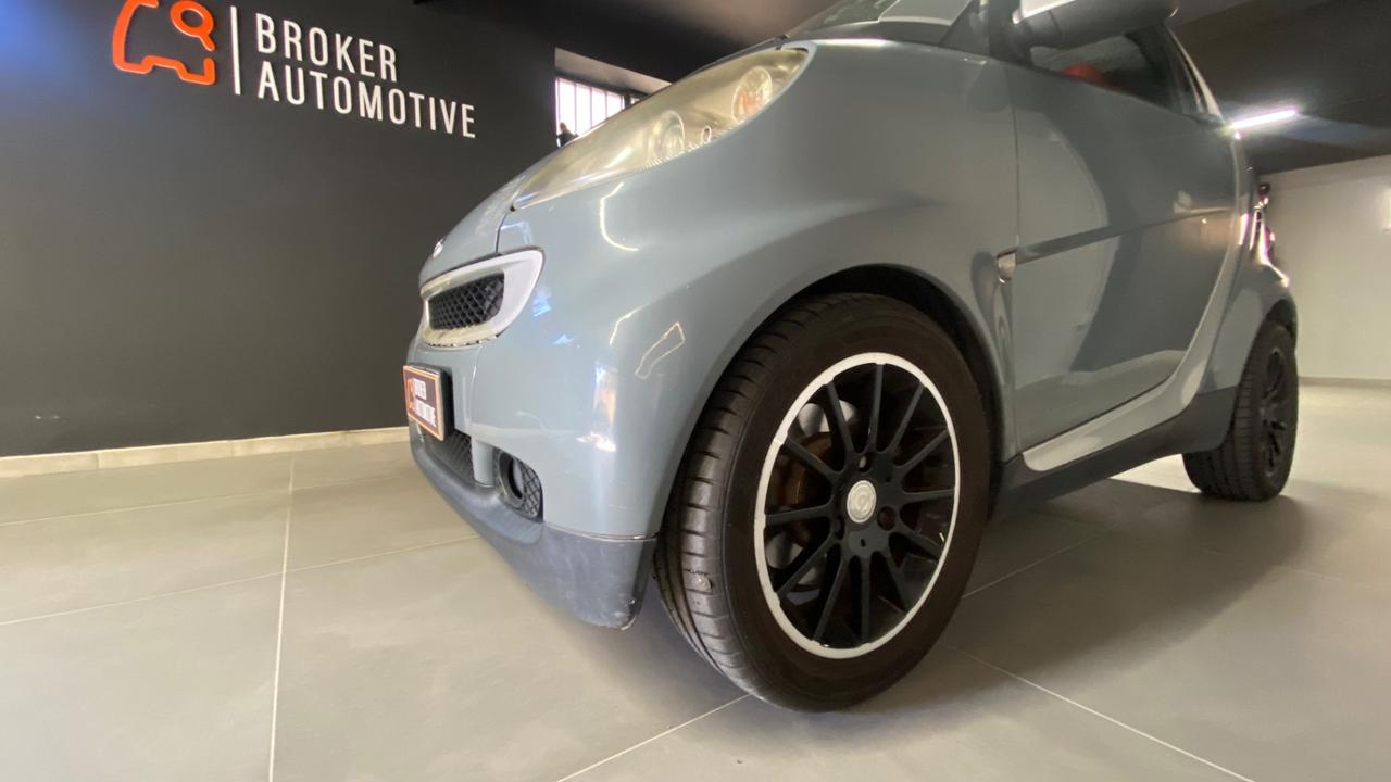 Smart ForTwo 1.0 84cv 62 kW Cabrio PassionNaviBShaft