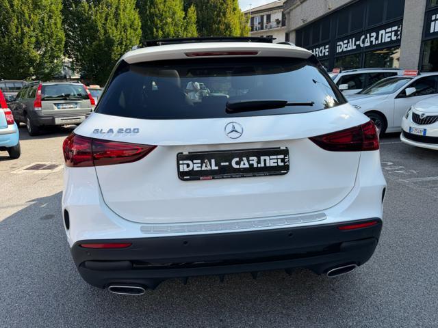 MERCEDES-BENZ GLA 200 AMG Line Premium Automatica Tetto