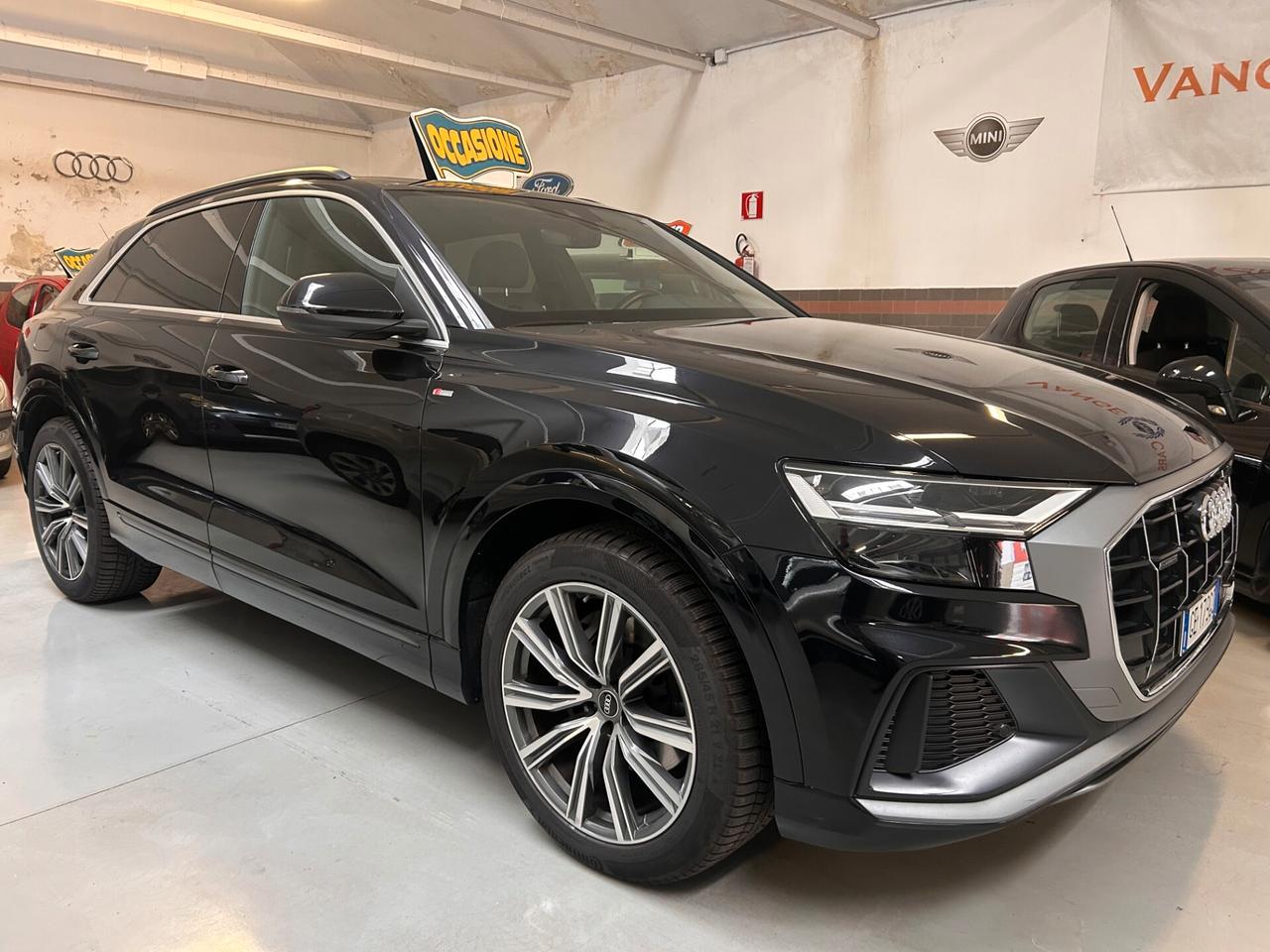 Audi Q8 50 TDI 286 CV quattro tiptronic Sport