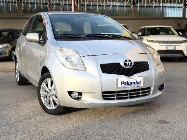TOYOTA Yaris 1.3 3 porte Sol
