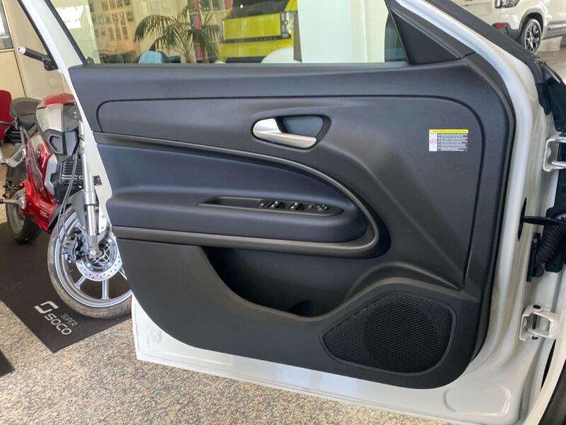 Alfa Romeo Junior 1.2 145 CV Hybrid eDCT6
