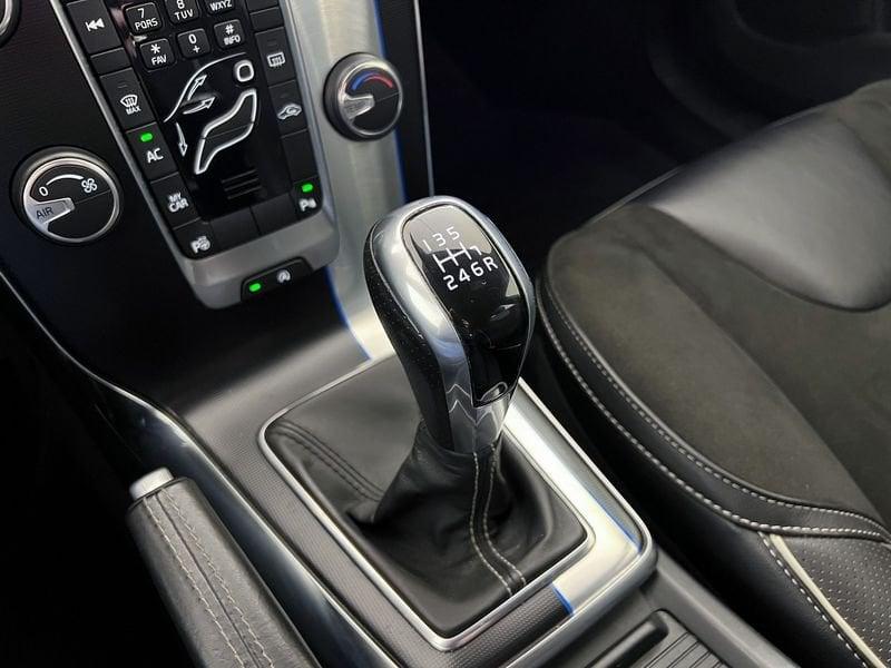 Volvo V40 V40 D3 R-design Kinetic