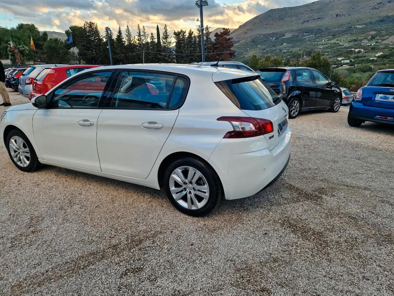 Peugeot 308 PureTech Turbo 110 S&S Active