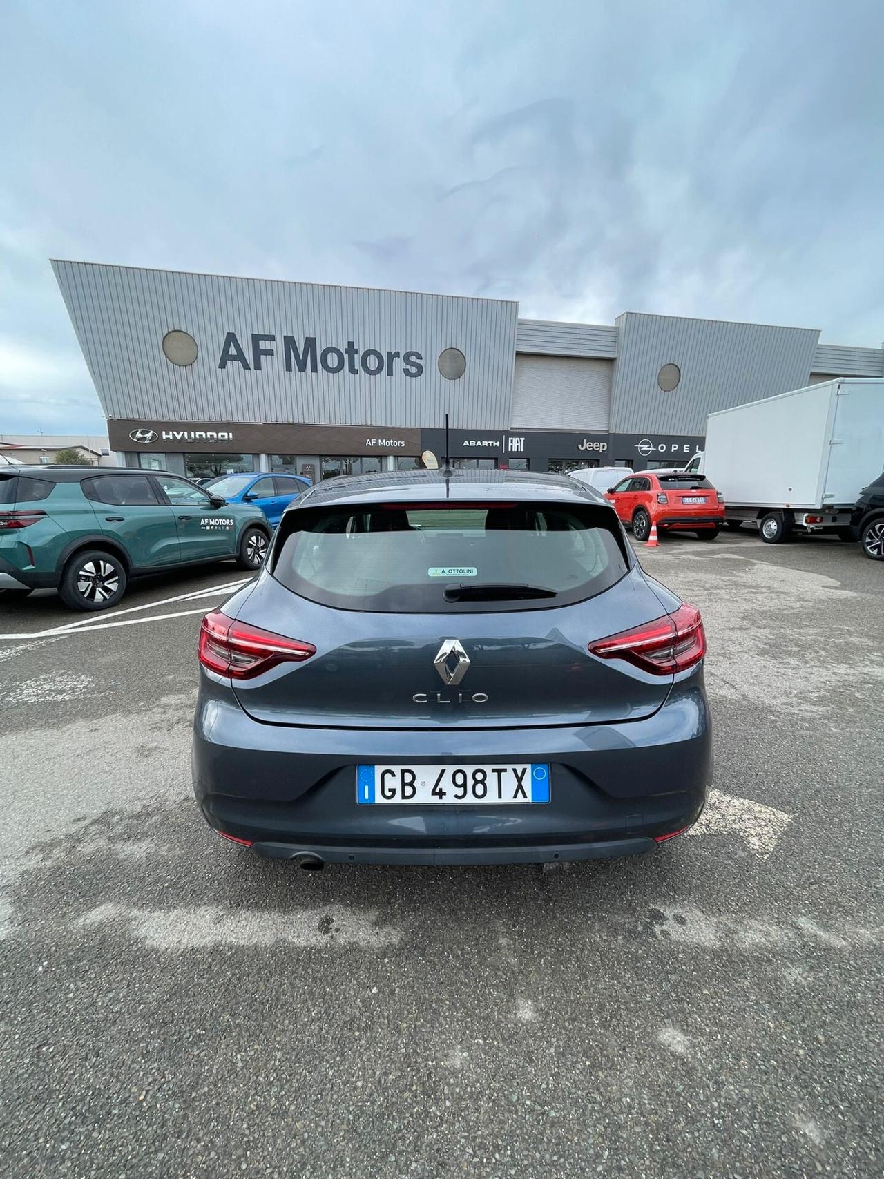 Renault Clio TCe 100 CV 5 porte Business
