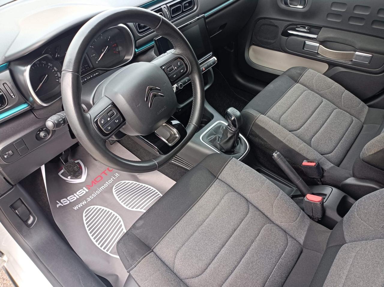 Citroen C3 PureTech 83 S&S Shine Pack