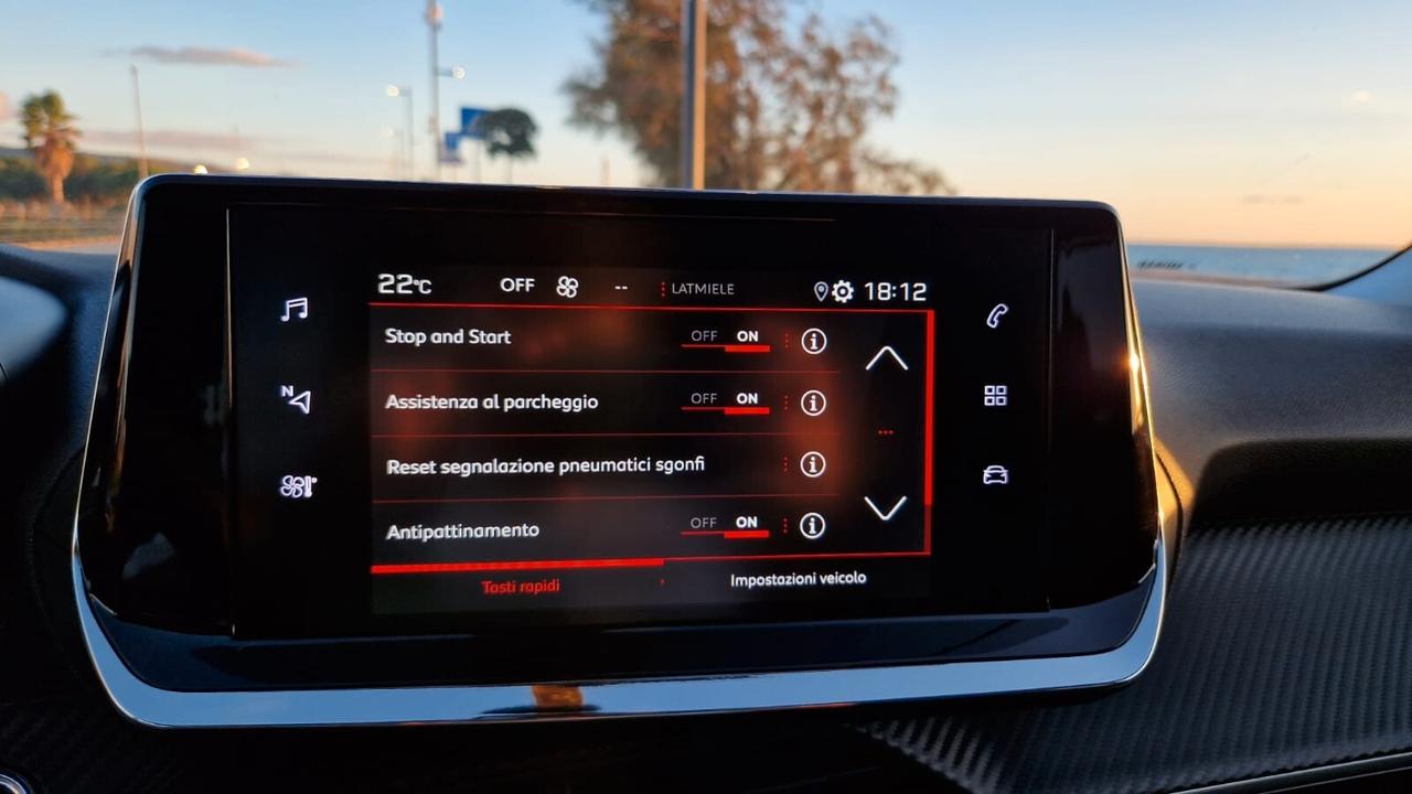 Peugeot 2008 Allure Pack 1.5