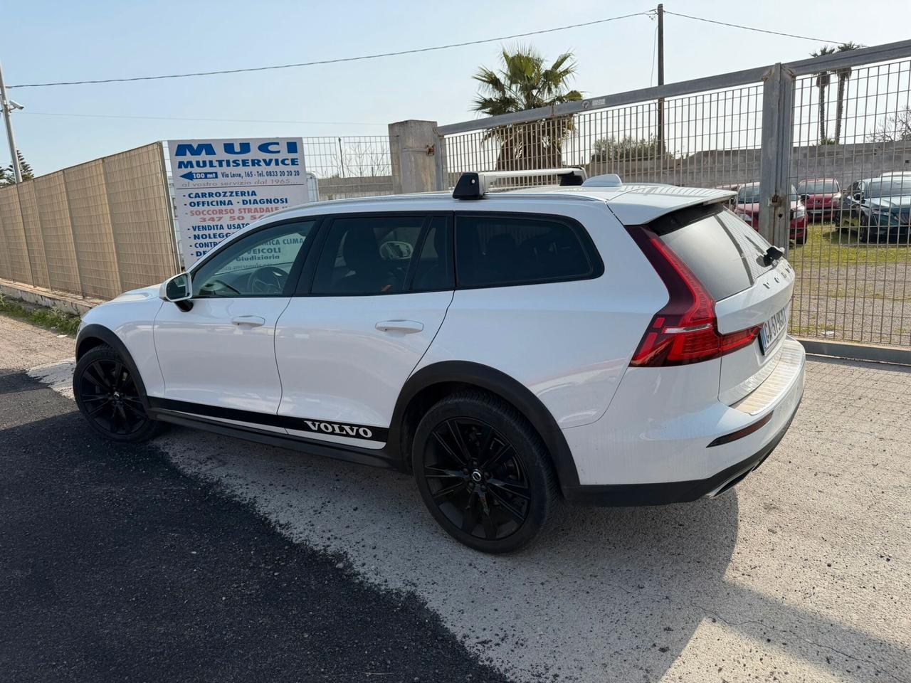 Volvo V60 Cross Country - 2.0 DIESEL - 2020
