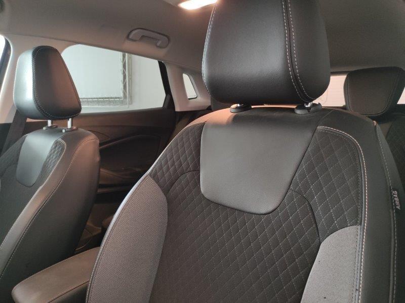 OPEL Grandland - Grandland X 1.6 Hybrid4 Plug-in aut.