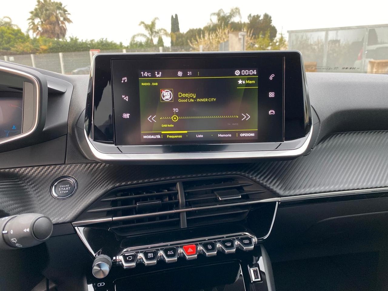 Peugeot 2008 HDi 110 Allure Pack | 2023