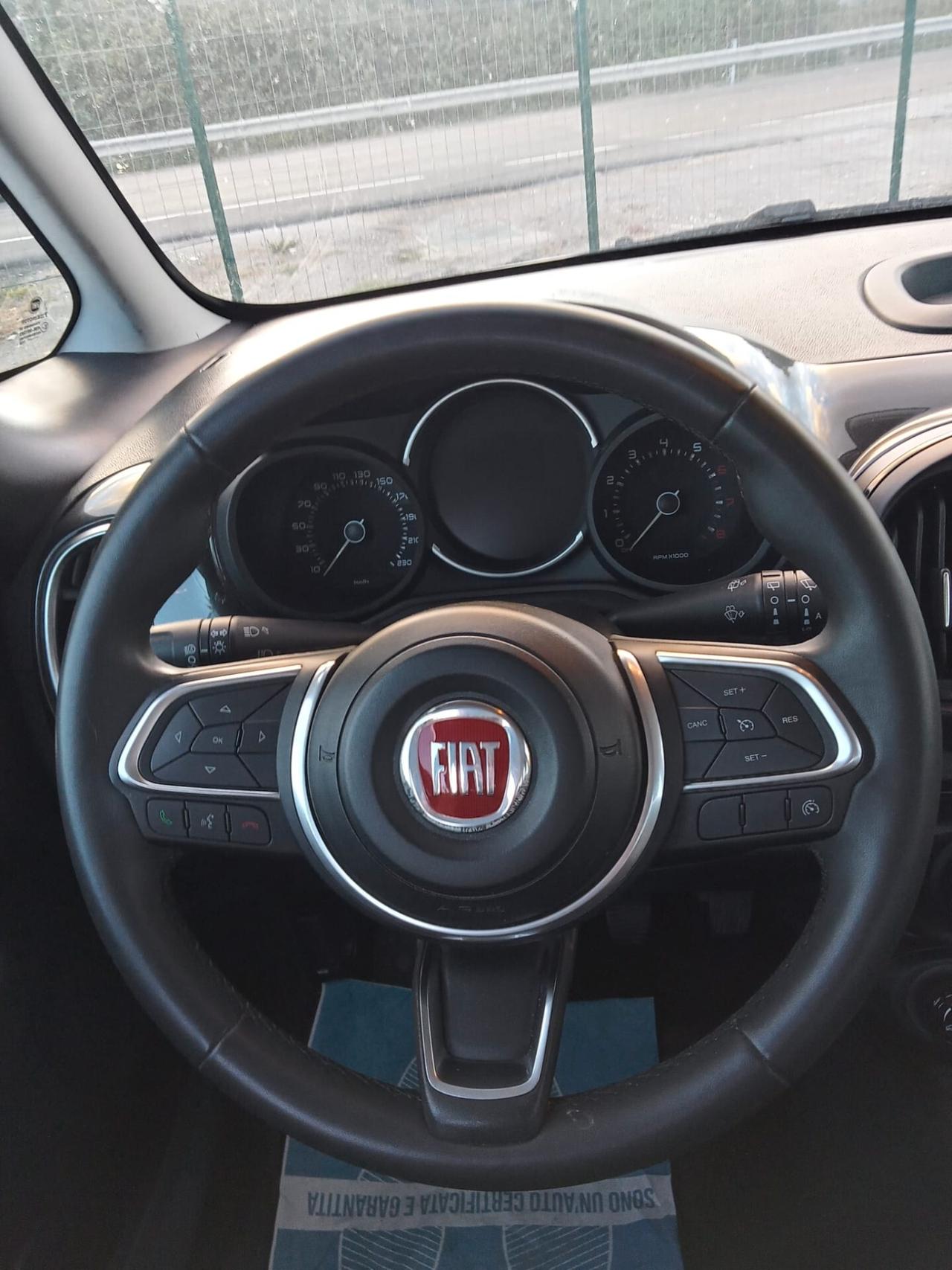 Fiat 500L 1.4 95 CV S&S Cross