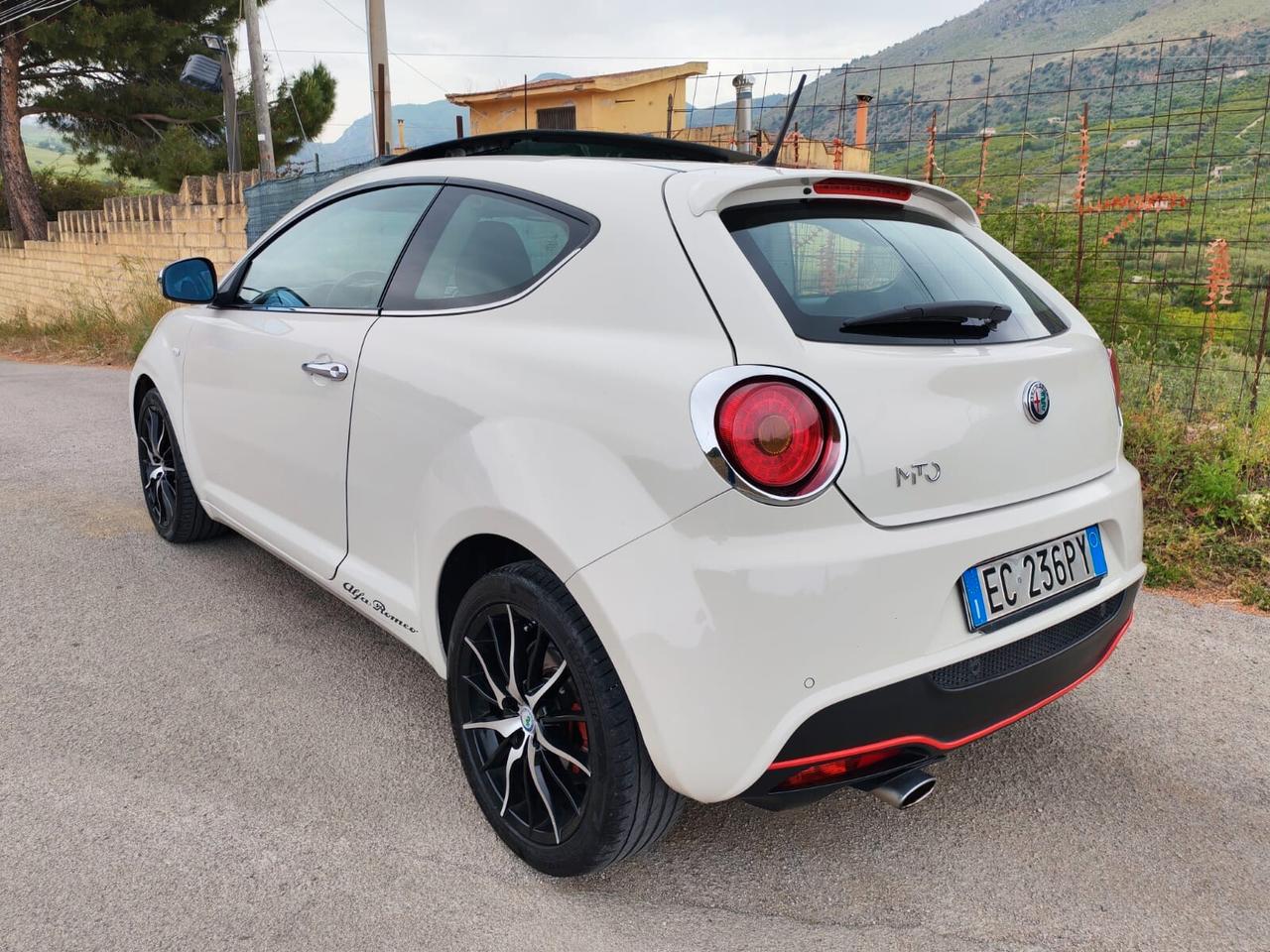 Alfa Romeo MiTo 1.4 T 120 CV GPL Distinctive Sport Pack