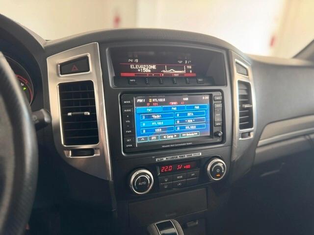 Mitsubishi Pajero 3.2 DI-D 16V aut. 3p. Instyle DPF