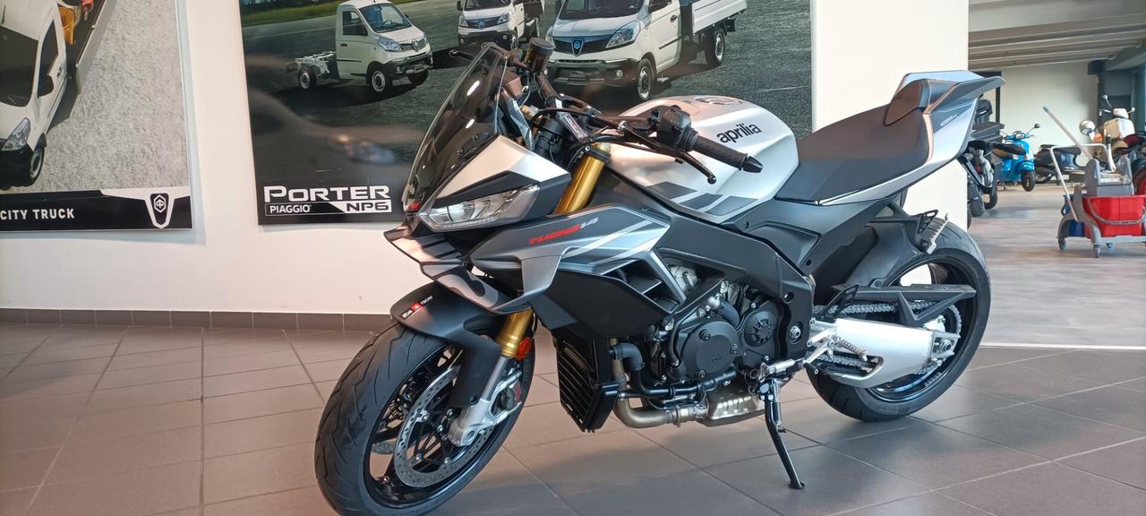 Aprilia Tuono V4 1100