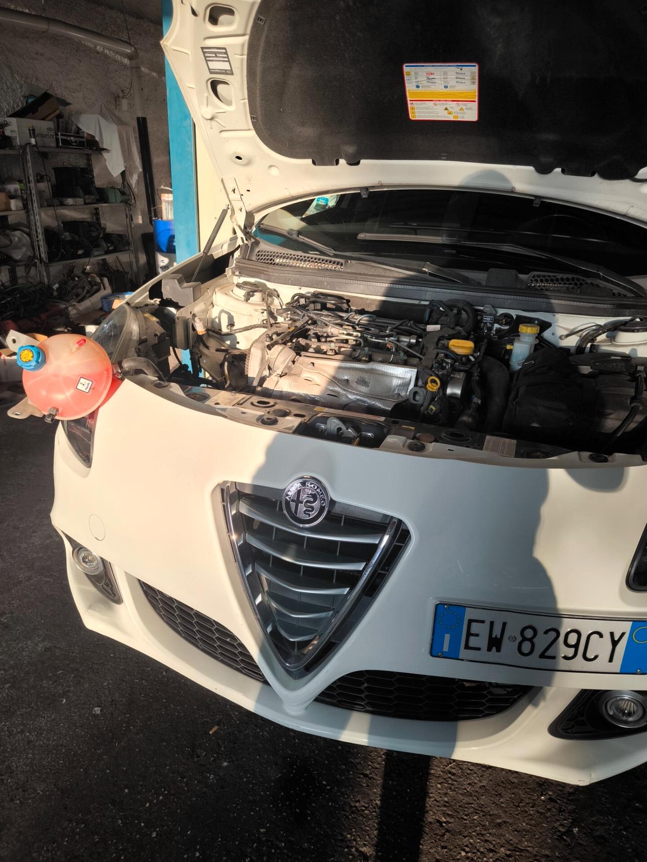 Alfa Romeo Giulietta 1.6 JTDm-2 105 CV Distinctive