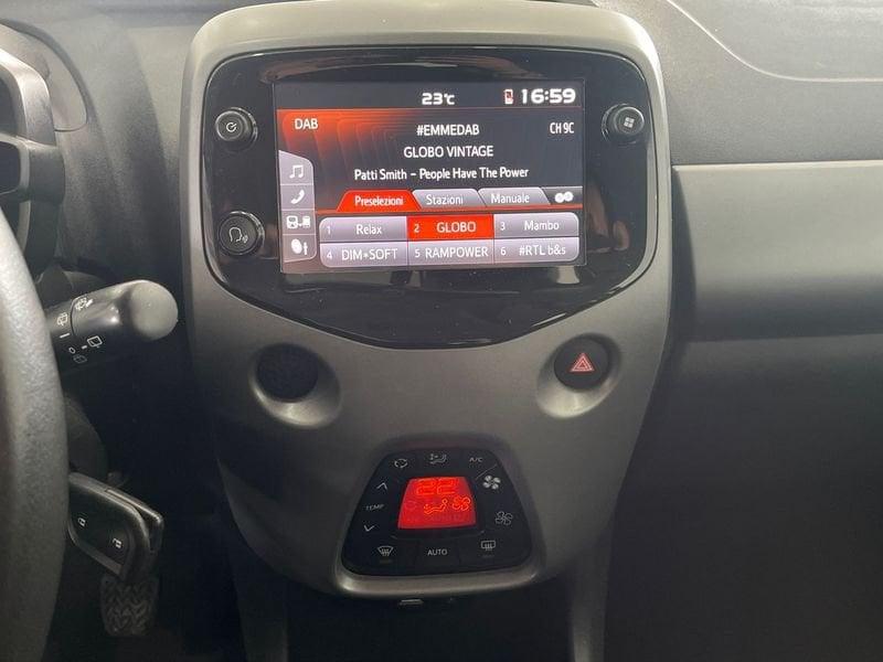 Toyota Aygo Aygo 5p 1.0 x-play 72cv