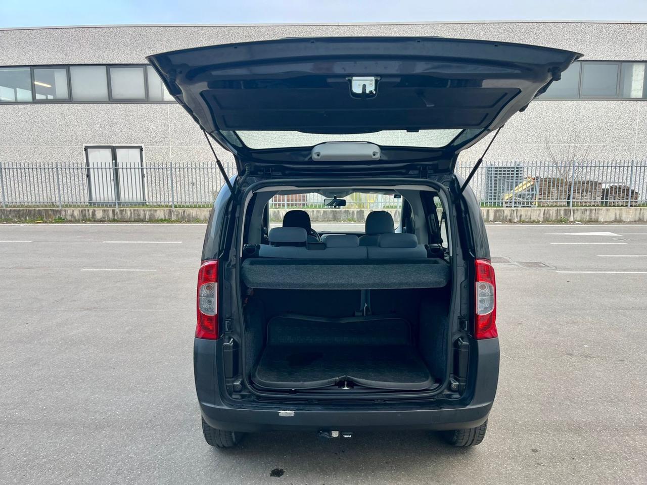 Peugeot Bipper 1.4benz 2010 156.000km 5posti