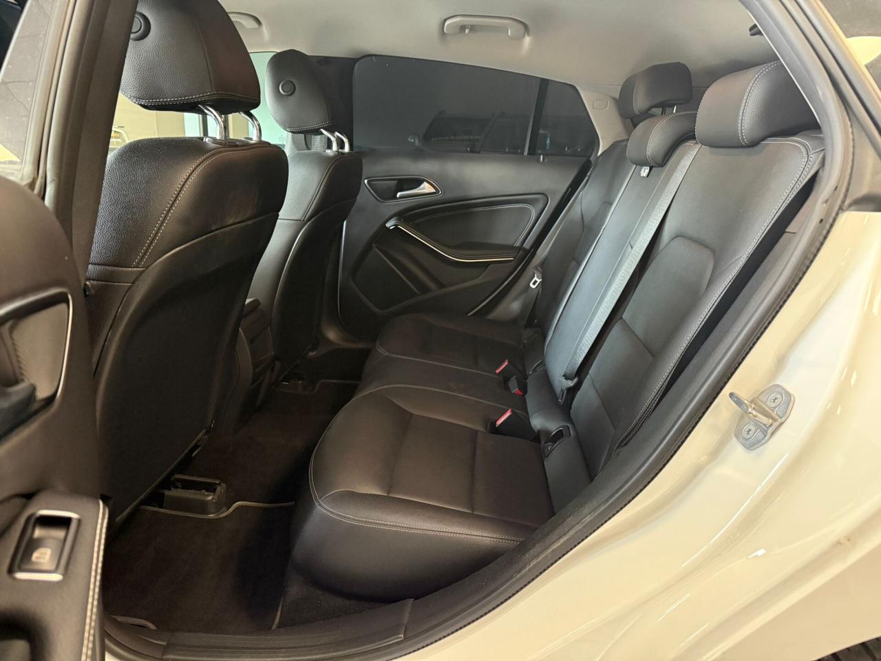 Mercedes-benz CLA 200 d Automatic 4Matic Premium
