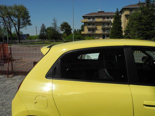 RENAULT Twingo 1.0 SCe Zen 5p. - OK NEOPATENTATI - "DA VETRINA"