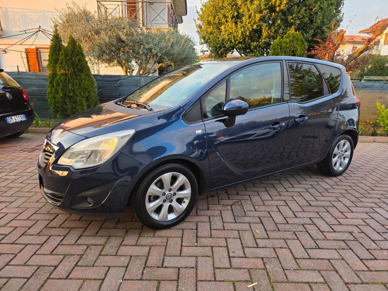 Opel Meriva 1.3 CDTI 95CV ecoFLEX Cosmo