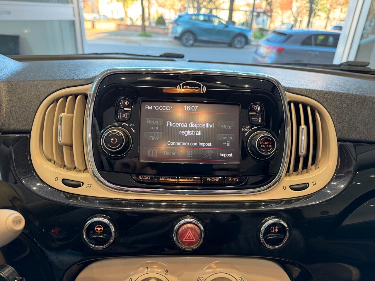 Fiat 500 C 1.2 Lounge "PELLE/NAV"