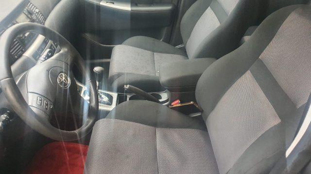 TOYOTA Corolla 2.0 tdi D-4D 5 porte Sol AUTOMATICA