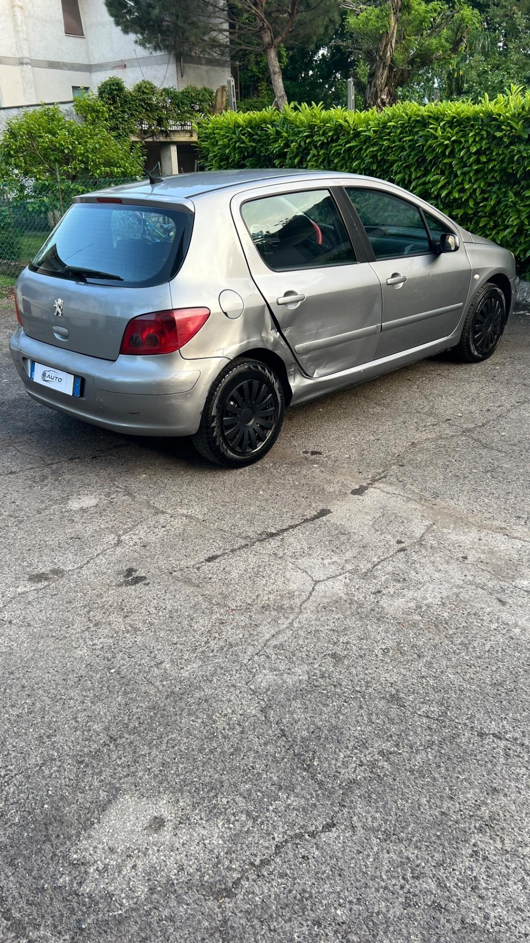 Peugeot 307