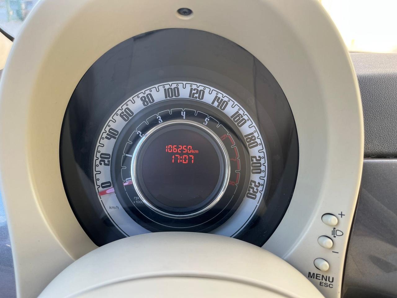 FIAT 500 1.2 by Gucci 106000 km GARANZIA 12m