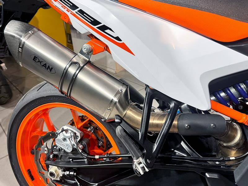 KTM 890 SMT
