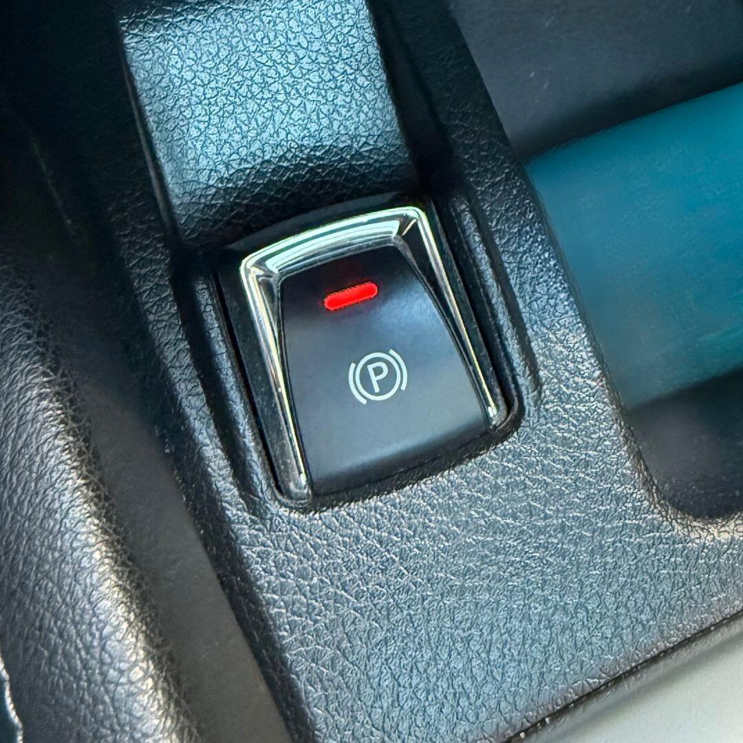 Nissan Qashqai N-Connecta **FULL**