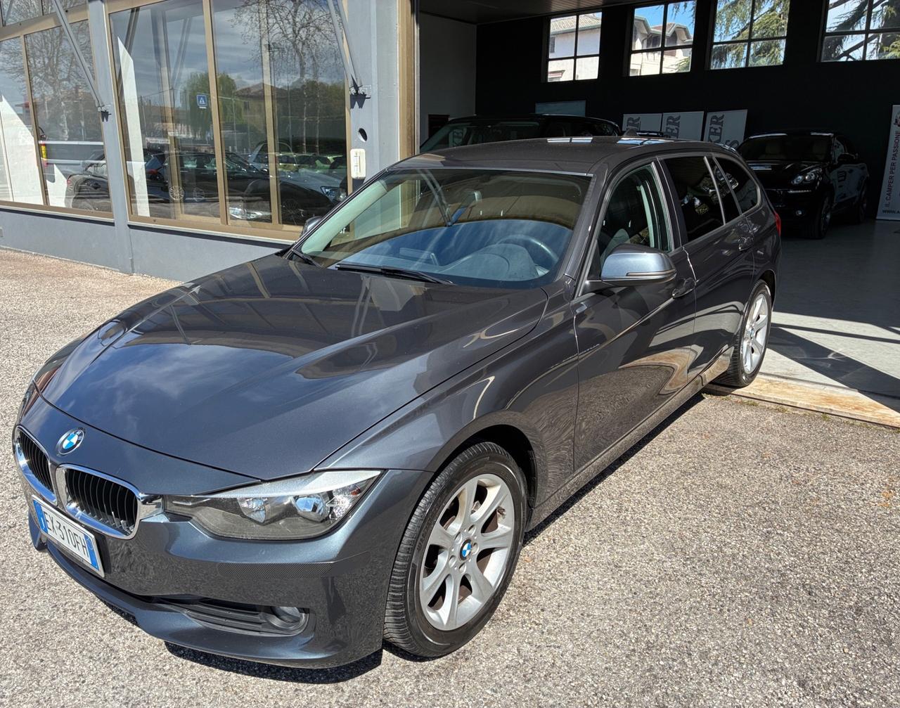 Bmw Serie 320d xDrive Touring Sport
