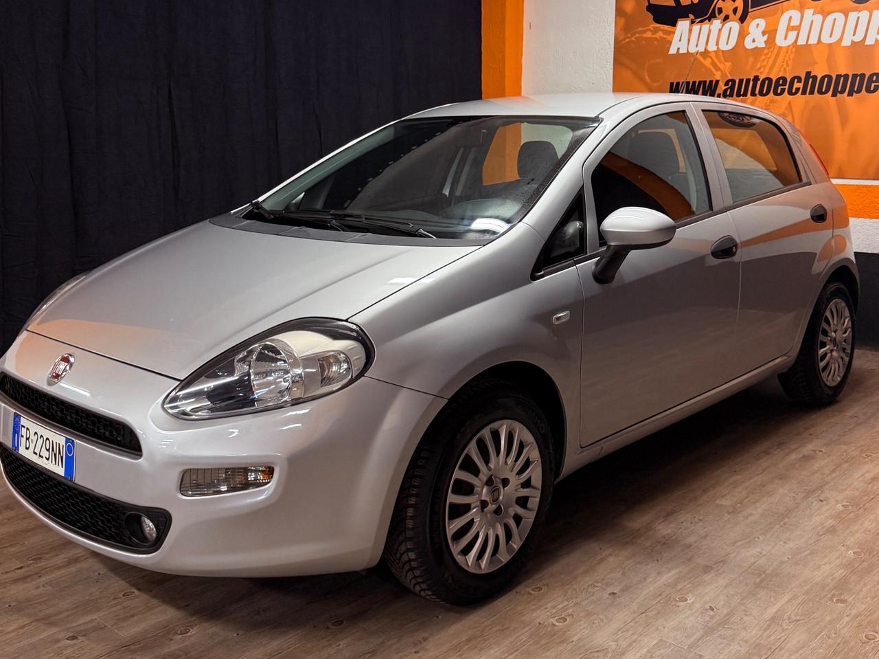 MAGNIFICA FIAT PUNTO CON SOLI 57.954 KM UNICO PROPRIETARIO